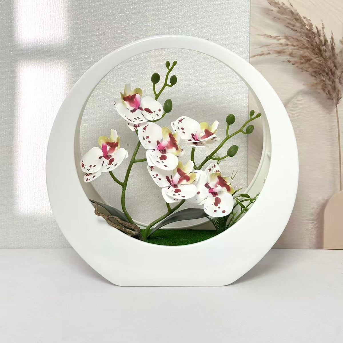 Dekorative Orchidee für dekorative Innenausstellung