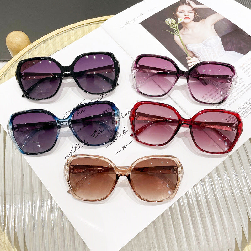 Damen oversized Sonnenbrille im eleganten Schmetterlingsdesign Brehn