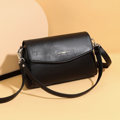 ELEGANTE STRUKTURIERTE SCHULTERTASCHE