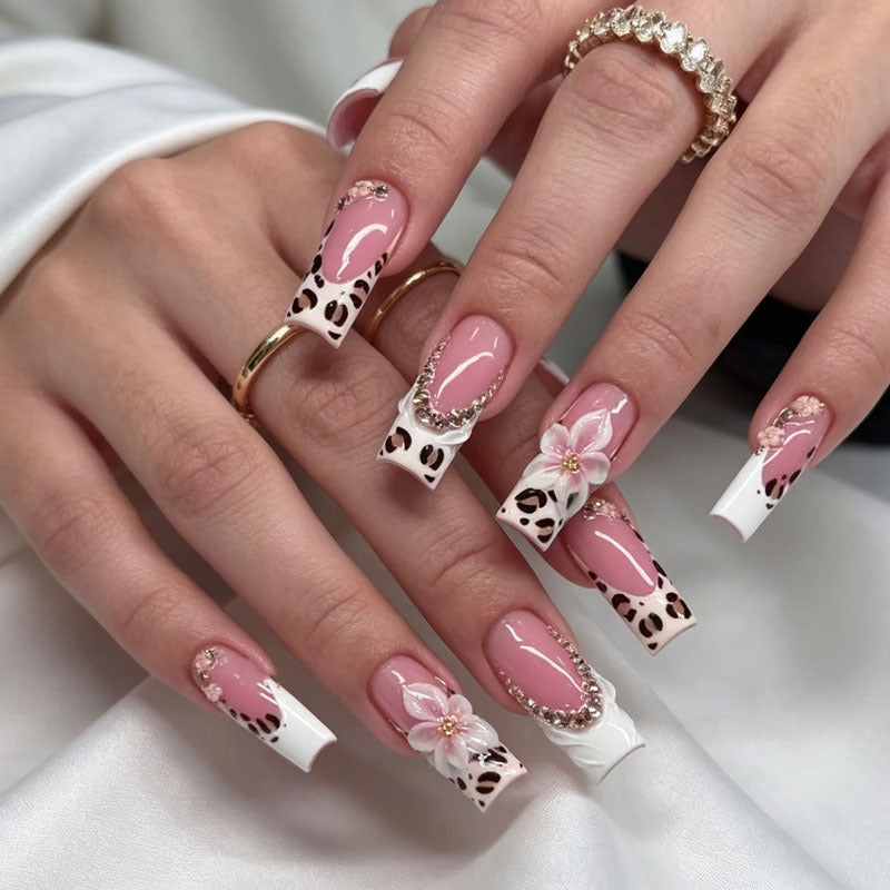 Künstlerisches Press-on-Nagelset Brehn