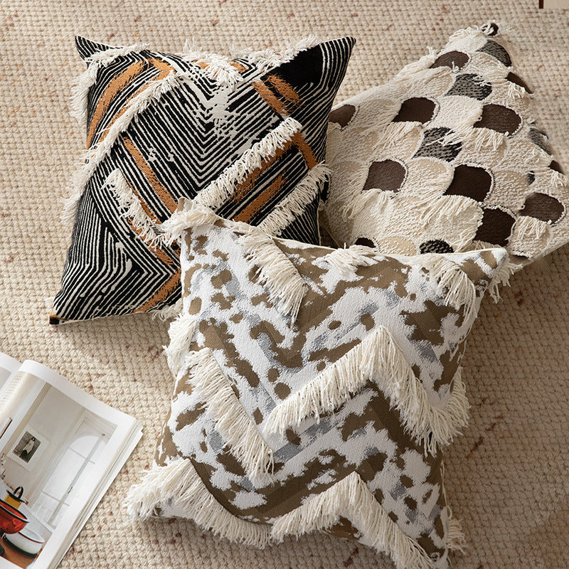 Gewebter Boho-Zierkissenbezug mit Fransen und geometrischem Chevron-Motiv Brehn