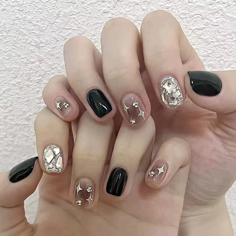Press-On Nail Design Set mit künstlerischen holografischen Elementen Brehn