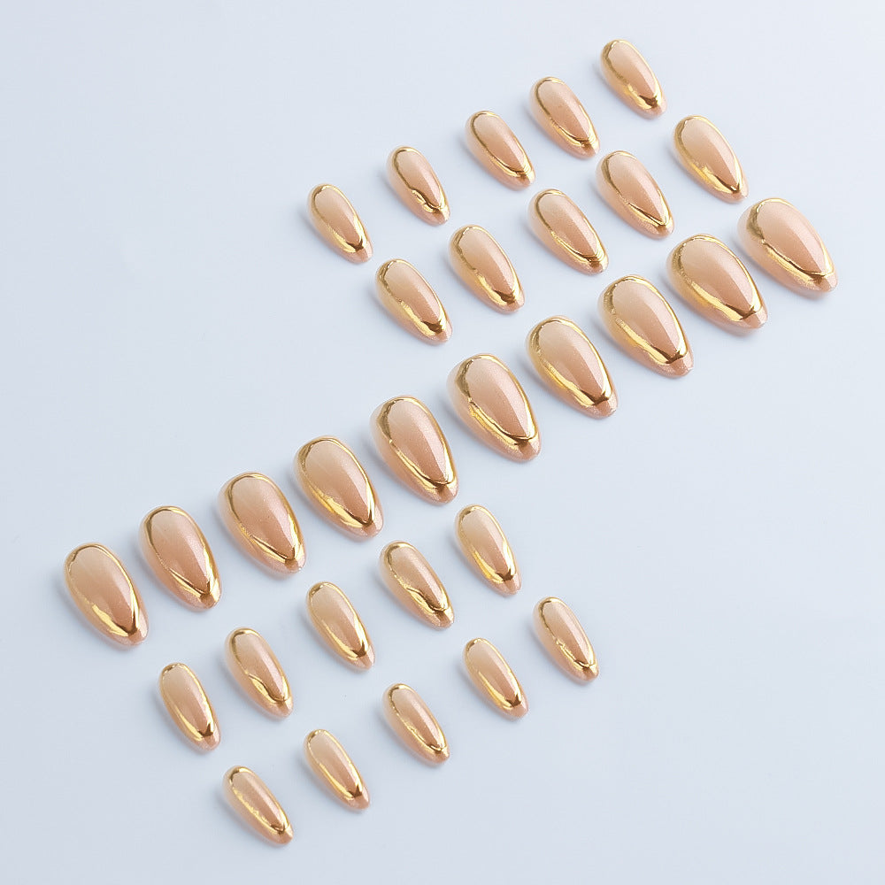 Chic Gold-Trimmed Gellack Set Brehn
