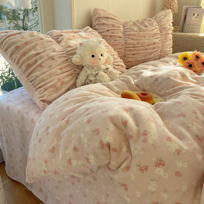 Ultra-weiche Fleece-Decke mit floralem Muster