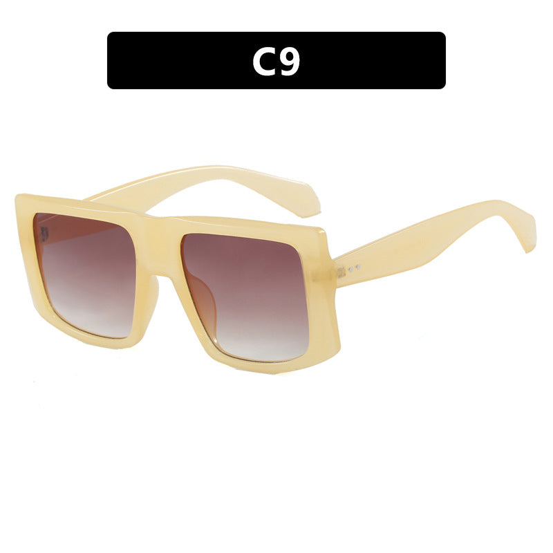 Damen quadratische Sonnenbrille mit robustem Kunststoffrahmen und schützendem UV-Filter Brehn