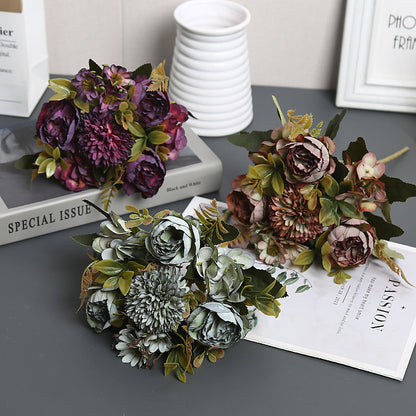 Dekorative Blumendekoration für die Hausausstellung
