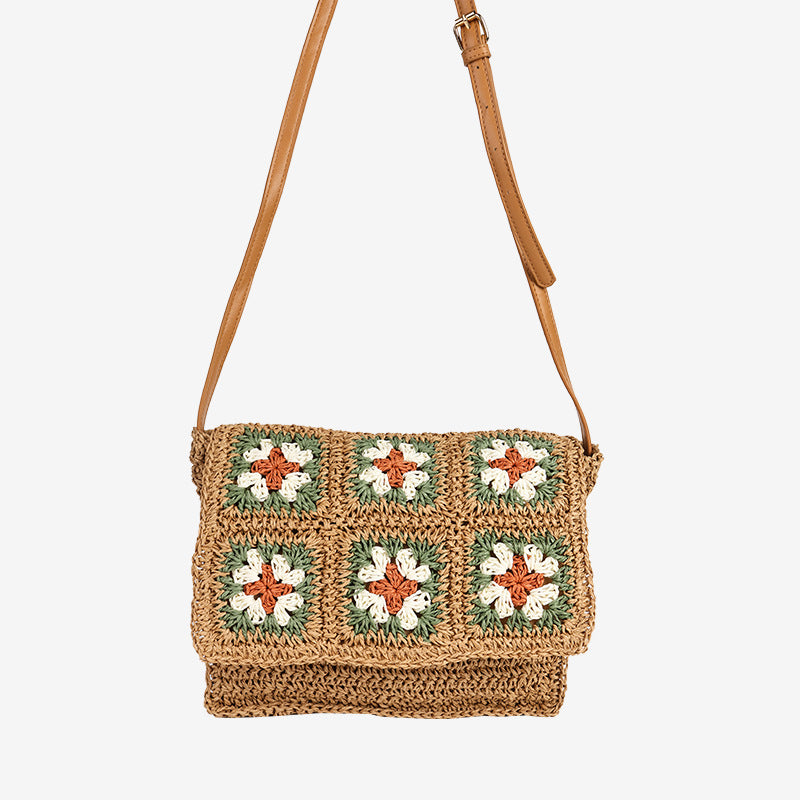 Damen Handtasche aus geflochtenem Naturmaterial mit bunten Applikationen Brehn