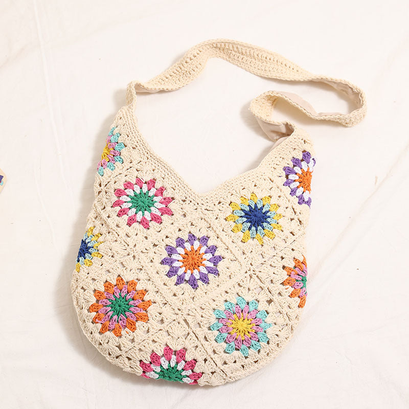 Handgefertigte Gehäkelte Tasche mit Buntem Blumendesign Brehn