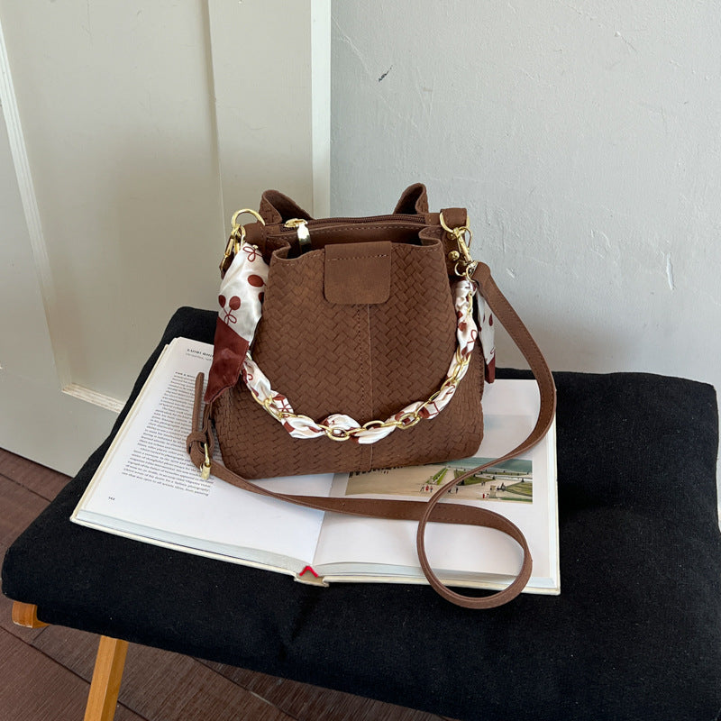 Gewebte Bucket-Stil Handtasche