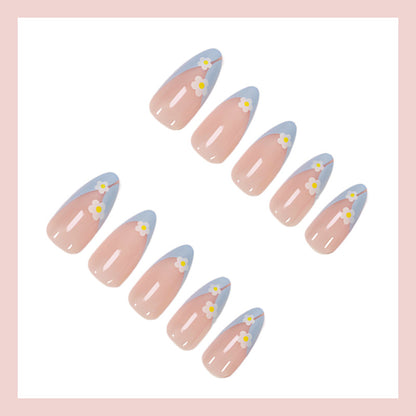 Kunstnagelset mit eleganten Blumen- und Pastellverzierungen Brehn