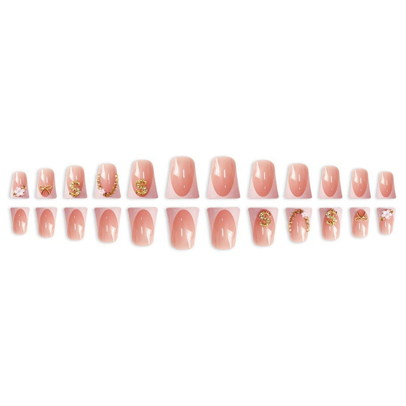 Dekoratives Nagelkunst-Set mit 3D Akzenten Brehn