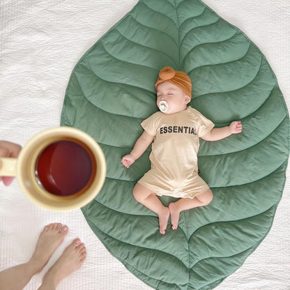 Blattförmige gesteppte Baby-Spielmatte und Schlafdecke