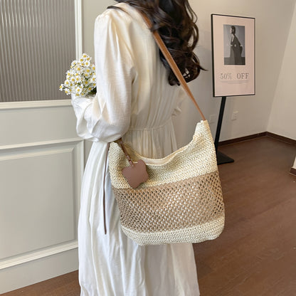 Gewebte Strohtasche