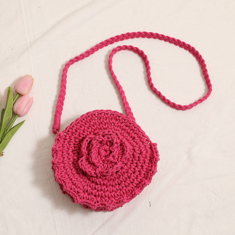 Handgehäkelte Umhängetasche mit Floralen Details Brehn