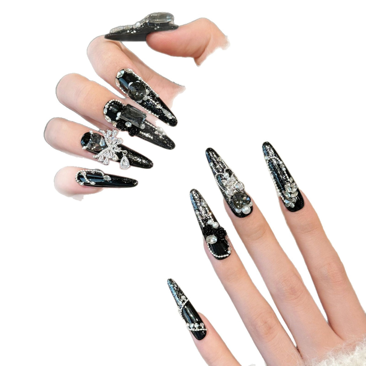 Dekoratives Stiletto Press-On Nail Art Set mit Strasssteinen und glamourösen Akzenten