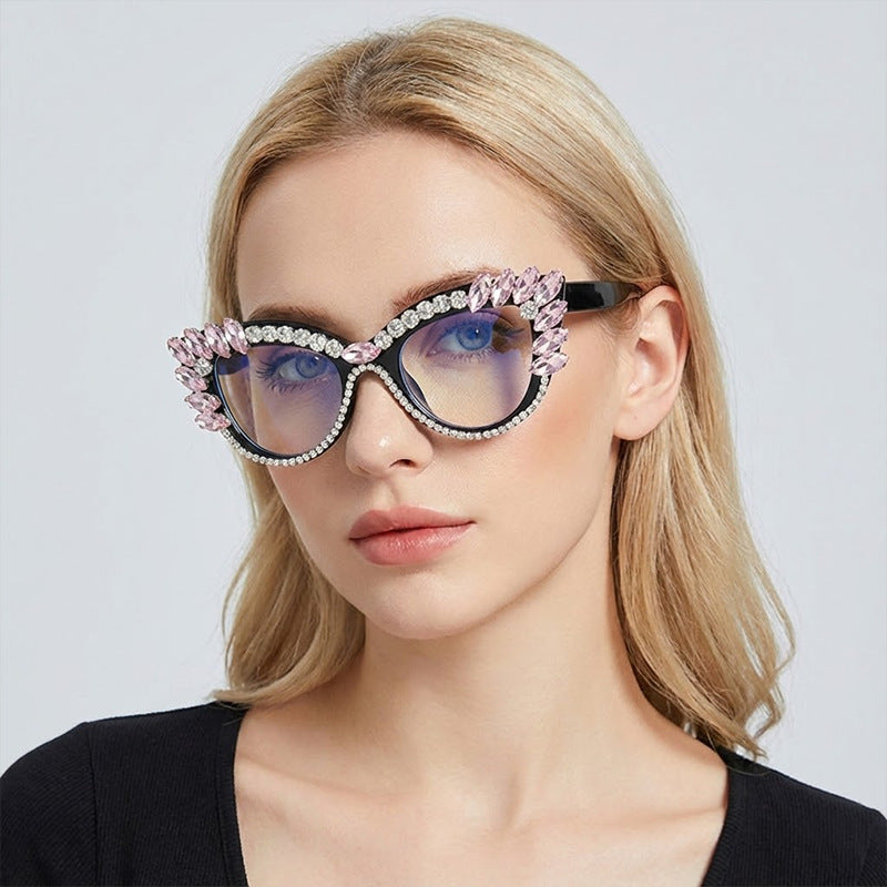Damen Glamouröse Cat-Eye Sonnenbrille mit Kristallverzierung Brehn