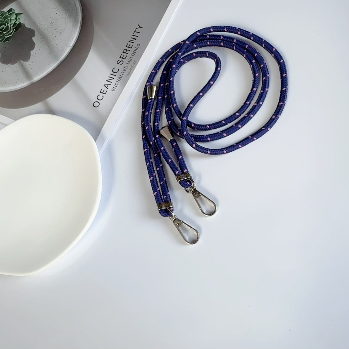 Verstellbare Lanyard mit doppelten Clips Brehn