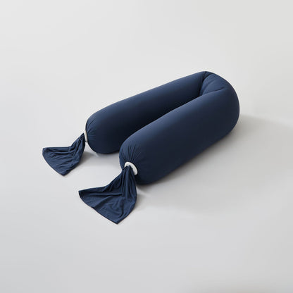 Ergonomisches Nackenstützkissen mit weichem Stretch‑Bezug und verstellbaren Knotenenden