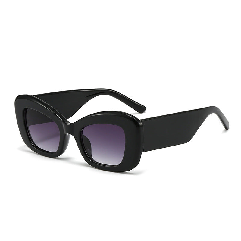 Damen Modische oversized Sonnenbrille im modernen Design Brehn