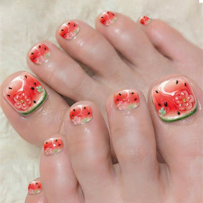Kunstnagelset mit Wassermelonen-Design und floralen Akzenten Brehn