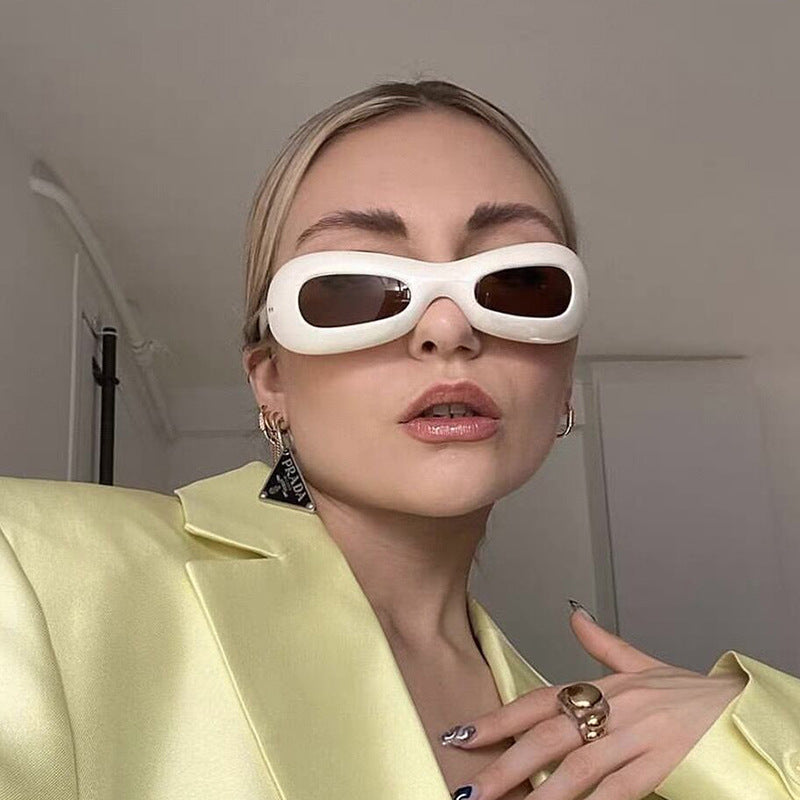 Damen Retro-inspirierte Sonnenbrille mit stylischem Rahmen und UV-Schutz Brehn
