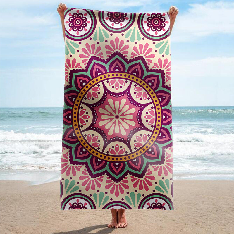 Strandhandtuch mit kunstvollem Mandala-Design Brehn