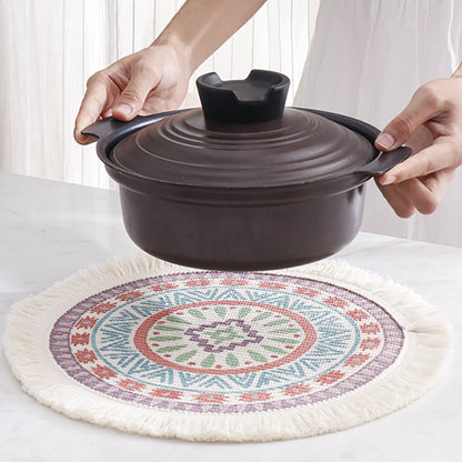 Runder flachgewebter Baumwoll-Teppich mit Mandala-Motiv und dekorativen Fransen Brehn