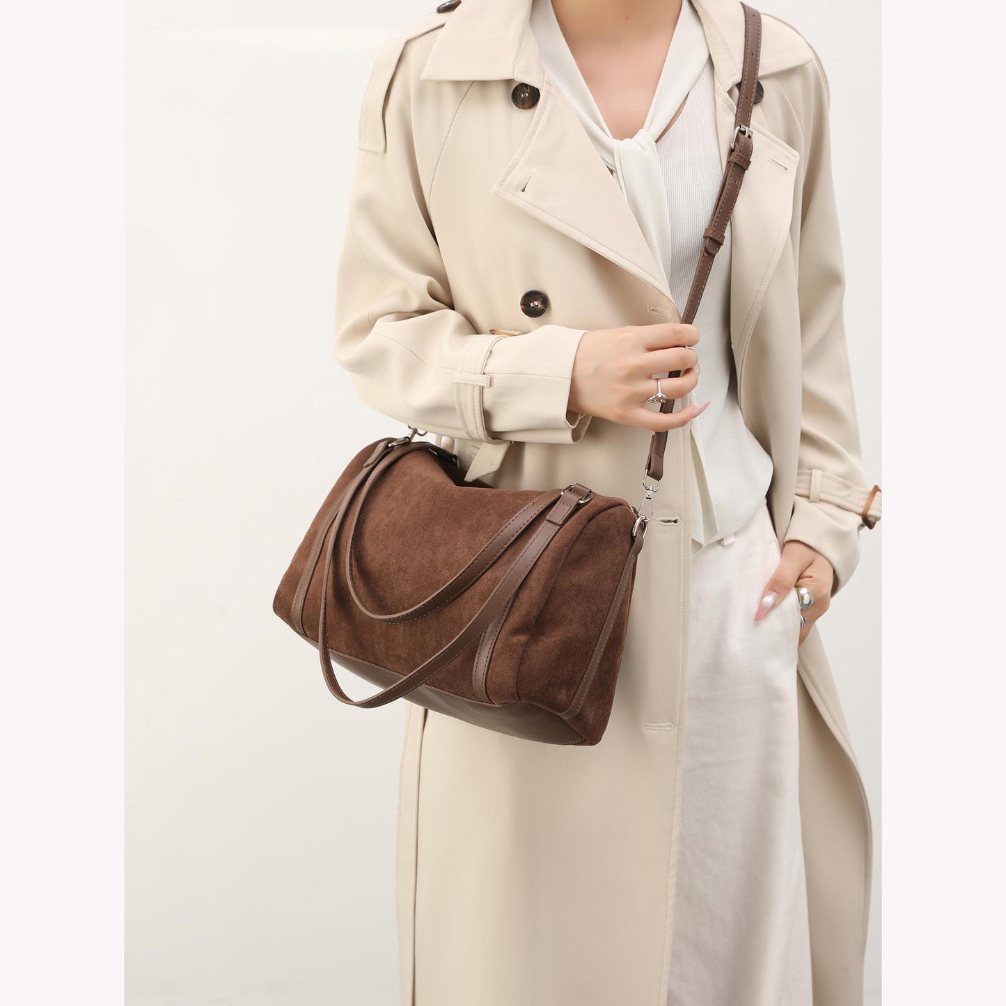 Weiche Wildleder-Schultertasche Brehn