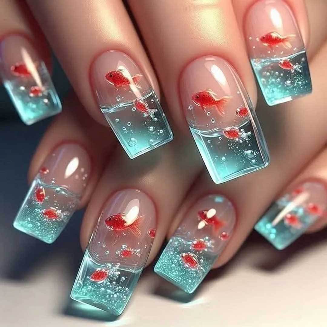Künstlerische von Aquarien inspirierte Nagelkunst