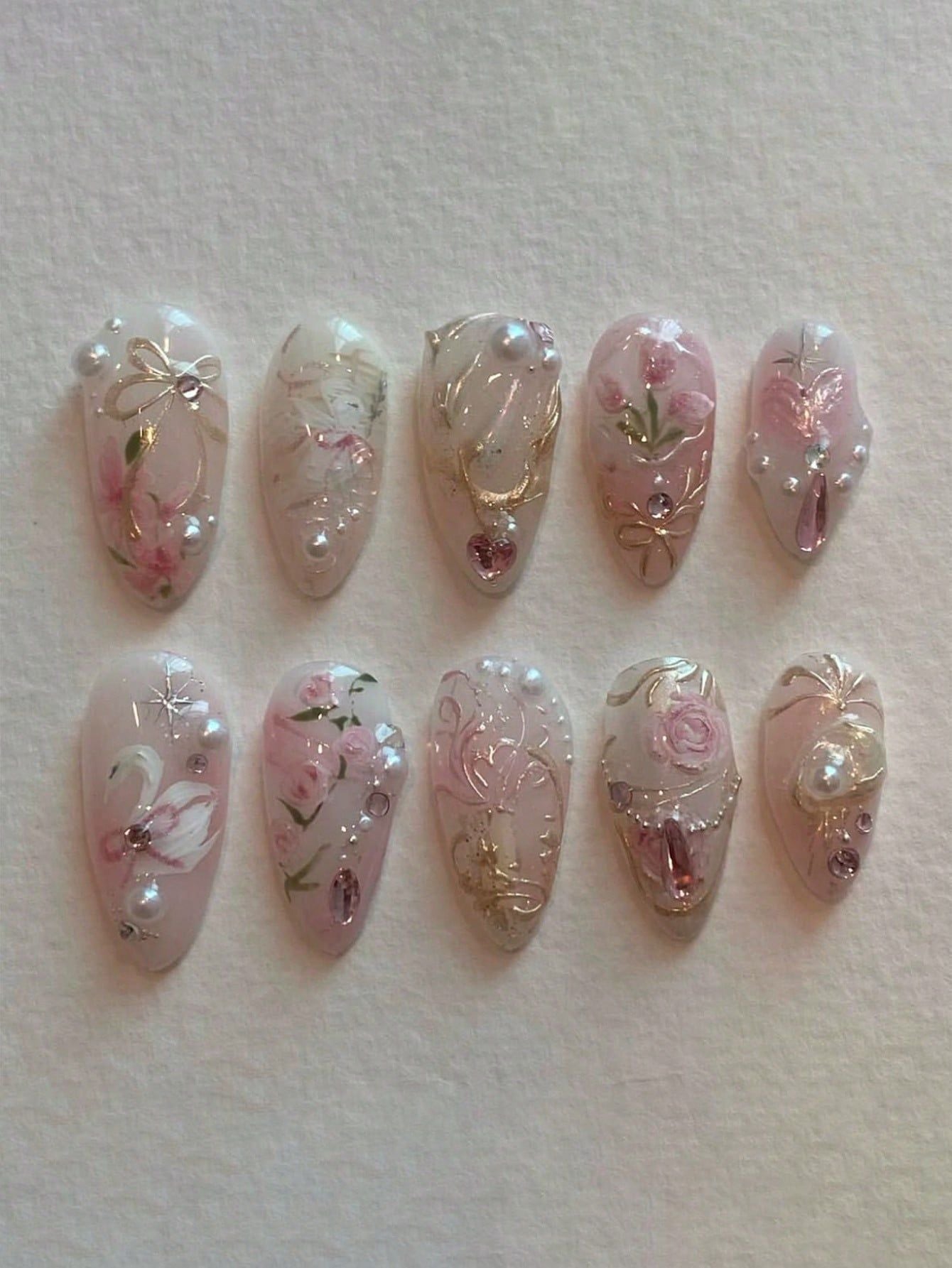 Künstlerisches Press-On Nagelkunstset Brehn