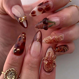 Elegante Gel-Nagelkunstverlängerungen Brehn