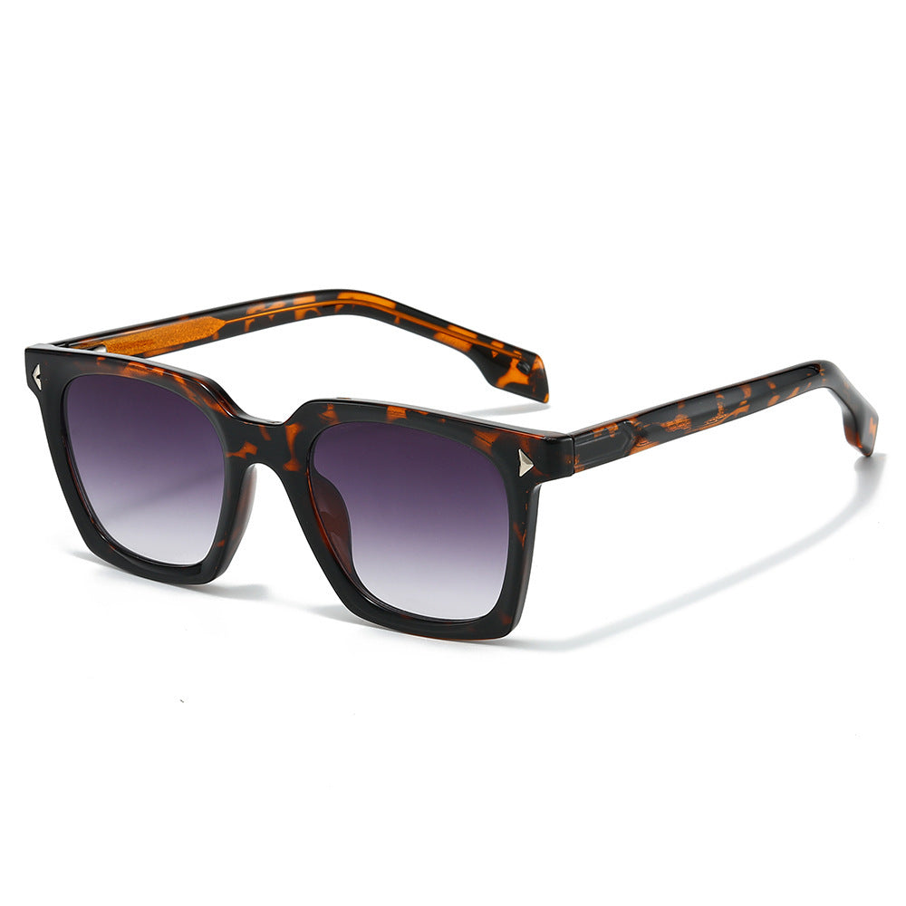Retro-inspirierte übergroße geometrische Sonnenbrille Brehn