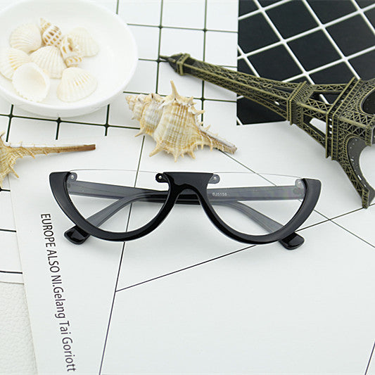 Damen Cat-Eye Brille mit markantem Rahmen und verspiegelten Gläsern Brehn