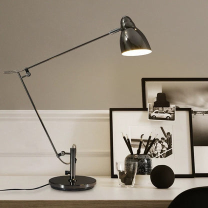 Verstellbare Schreibttischlampe