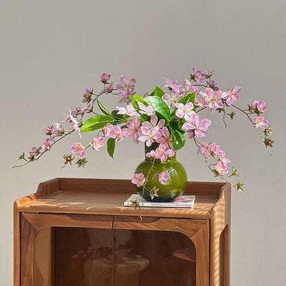 Realistische Orchideenblütenstängel