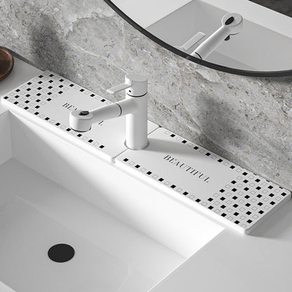 Dekorativer Waschbecken Wasserhahn Schutzmatte