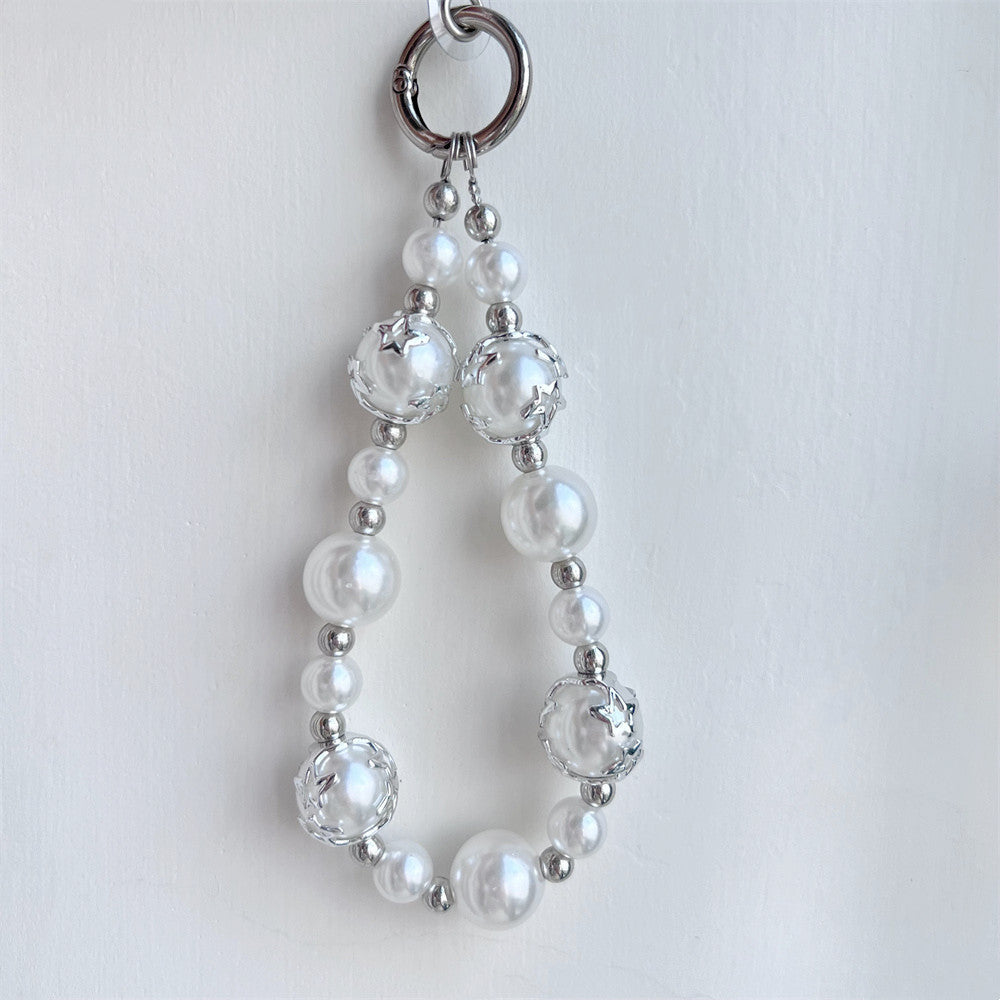 Eleganter Perlenverzierter Charm-Schlüsselanhänger Brehn