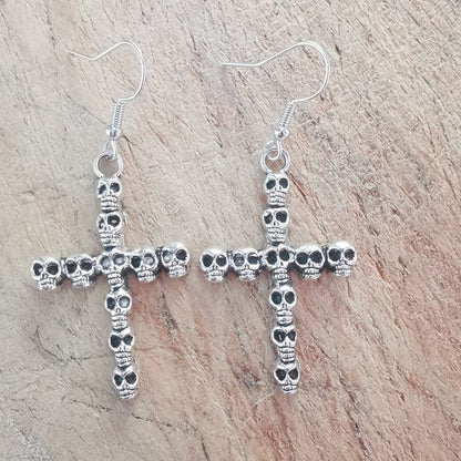 Gothic Skull Cross Ohrringe Brehn
