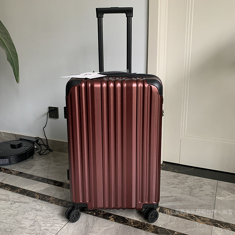 Robuster Hartschalenkoffer mit mehreren Fächern