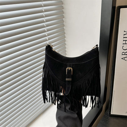 Fransierte Wildleder-Handtasche
