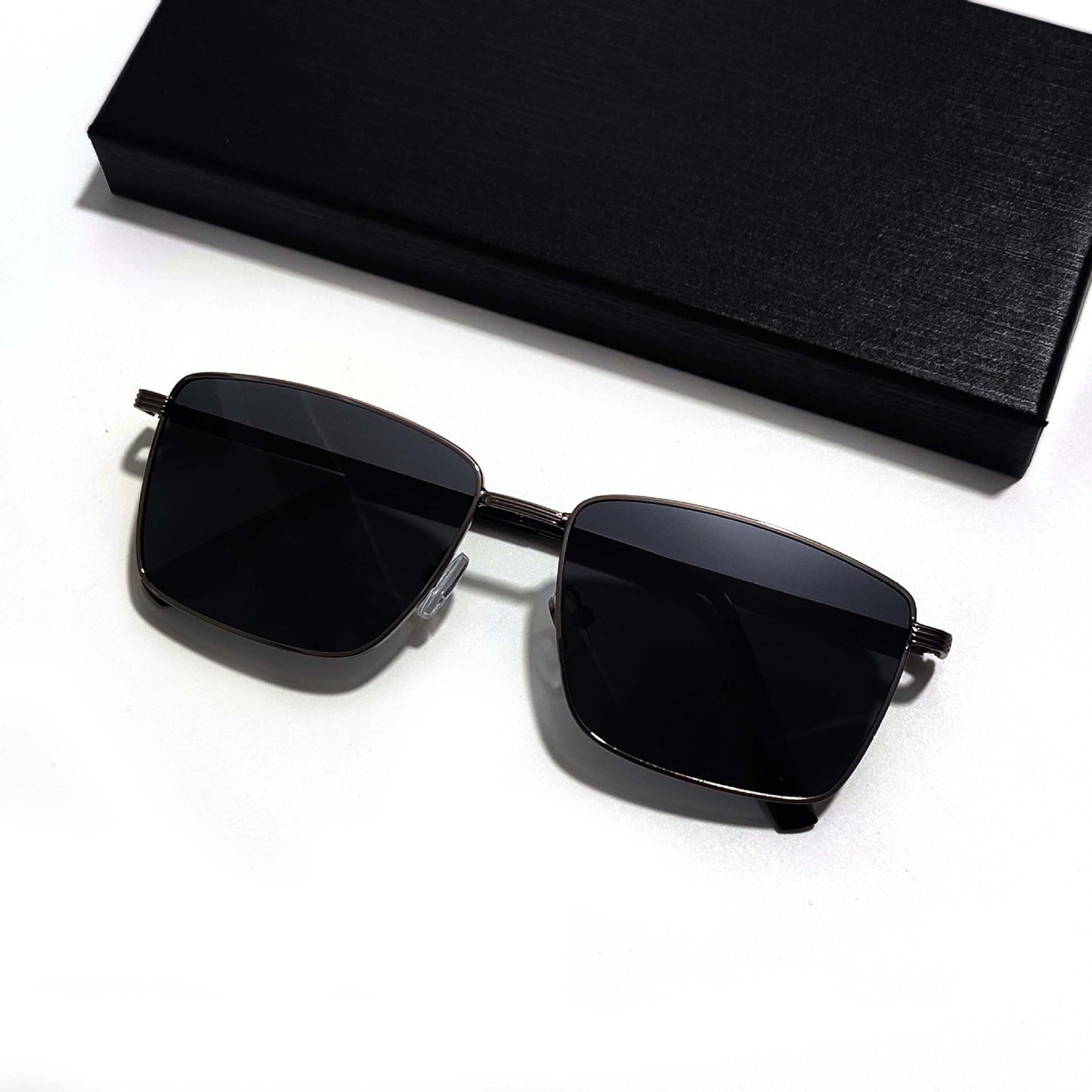Herren modische quadratische Sonnenbrille mit UV-Schutz und ergonomischen Bügeln Brehn