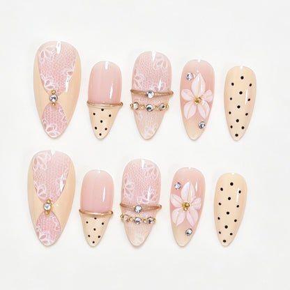 Elegante Florale Design Press-On Nagelspitzen Brehn