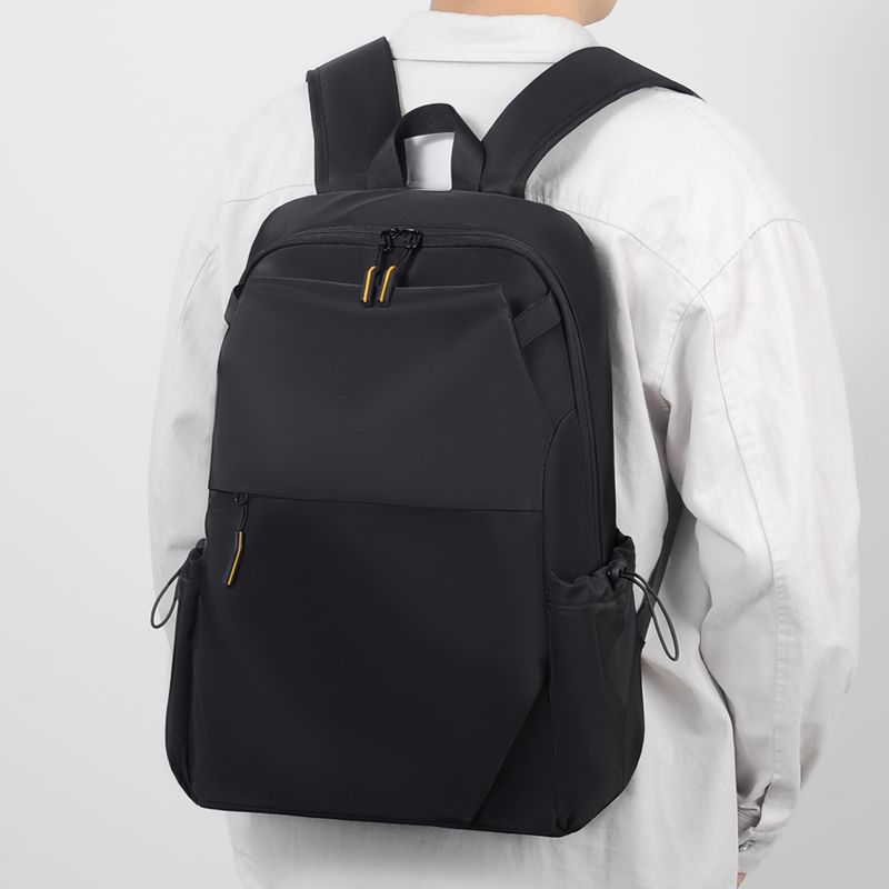 Urbaner Rucksack mit Praktischen und Ergonomischen Fächern Brehn