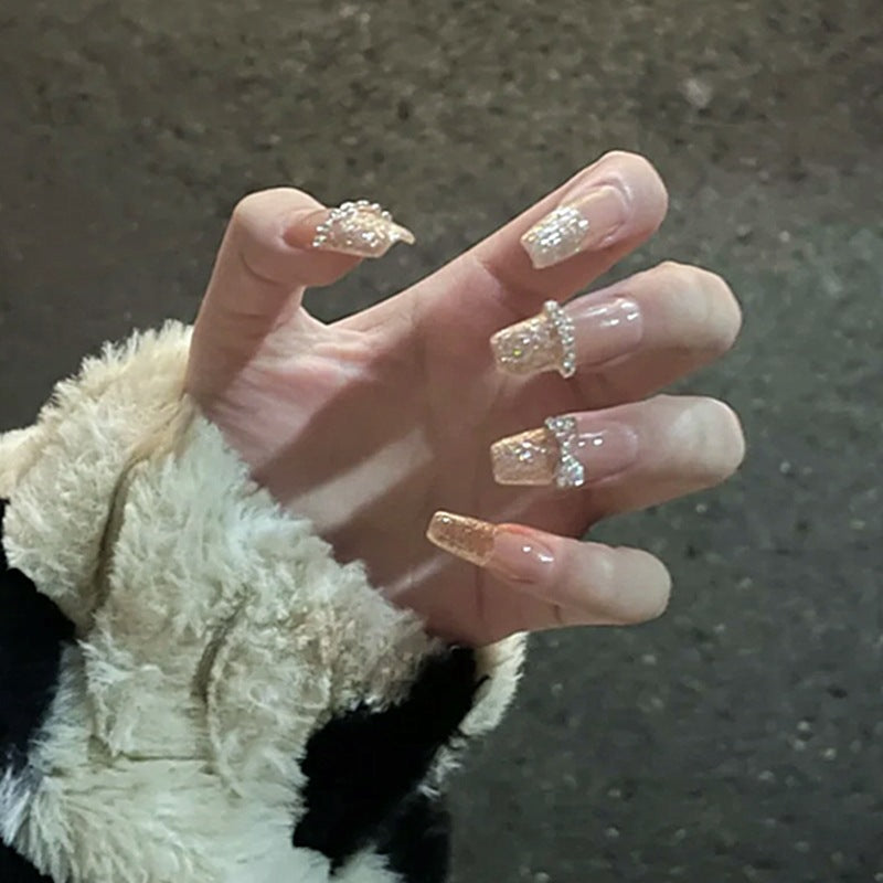 Luxus Glitzernde Press-On Nagelkunst Brehn