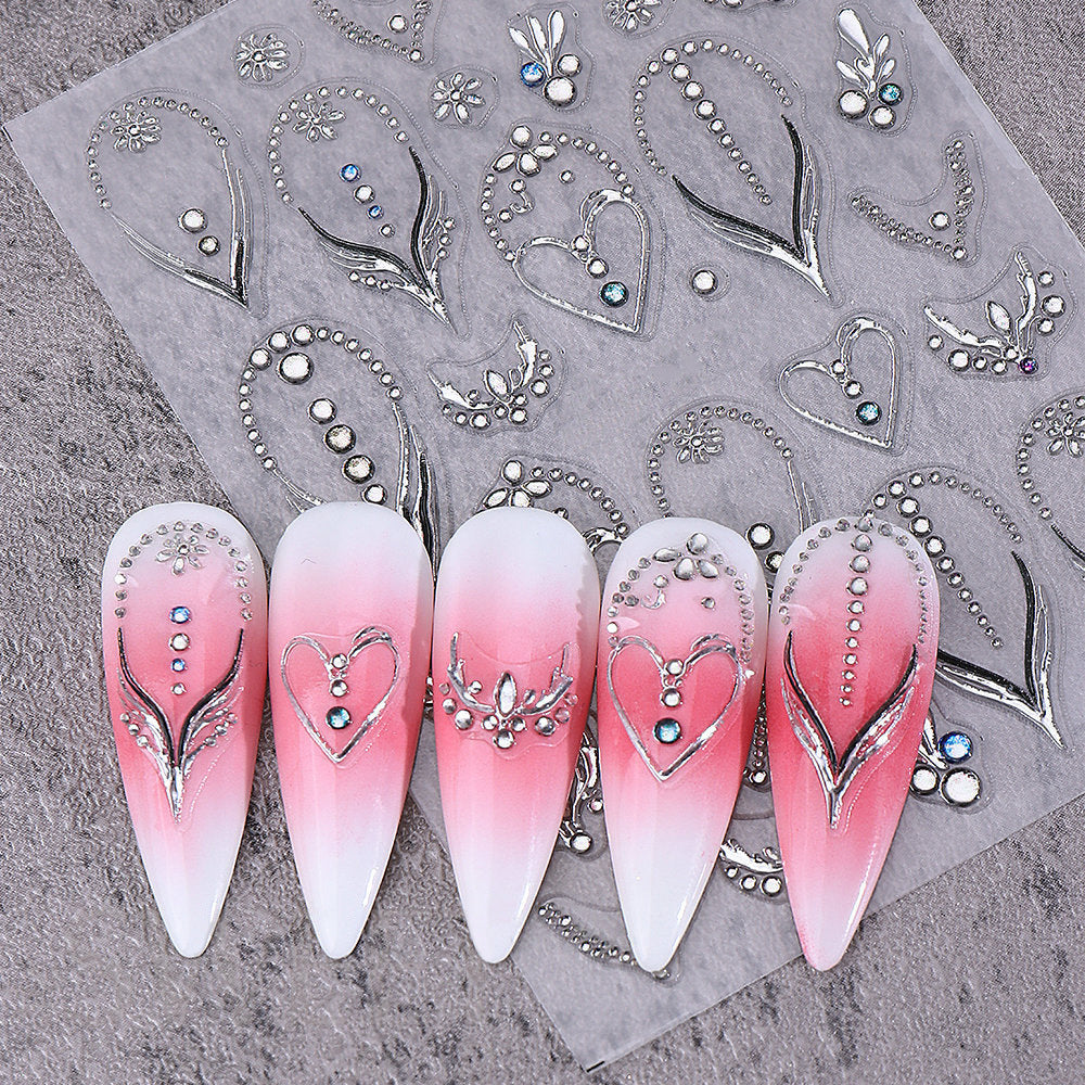 Elegante Strass-Nagelkunst-Verzierung