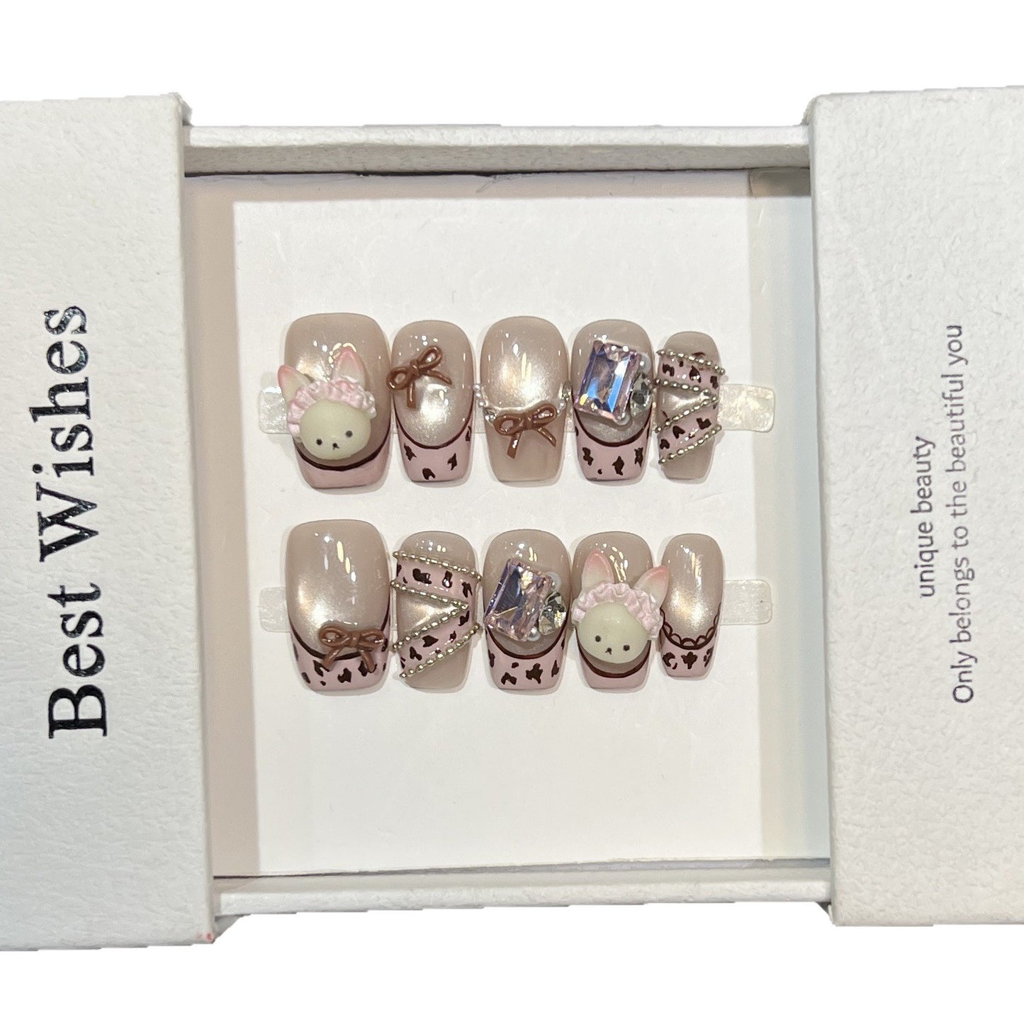 Verspieltes Tier-Themen Press-On Nagelset Brehn