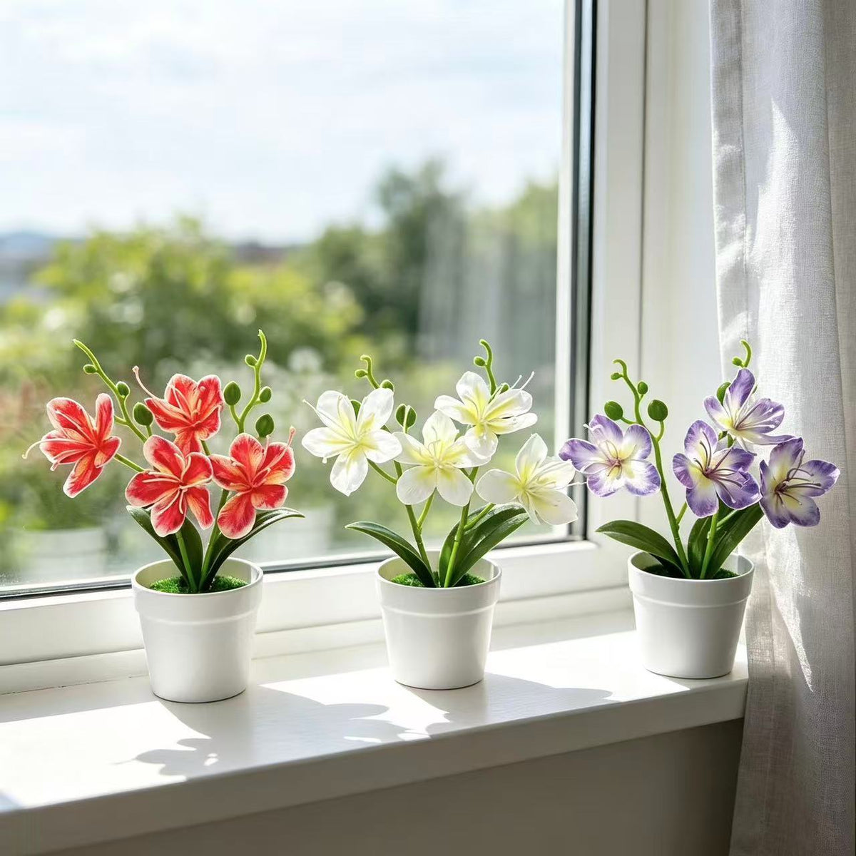 Lebensechte Kunstblumenarrangement für die Wohnkultur