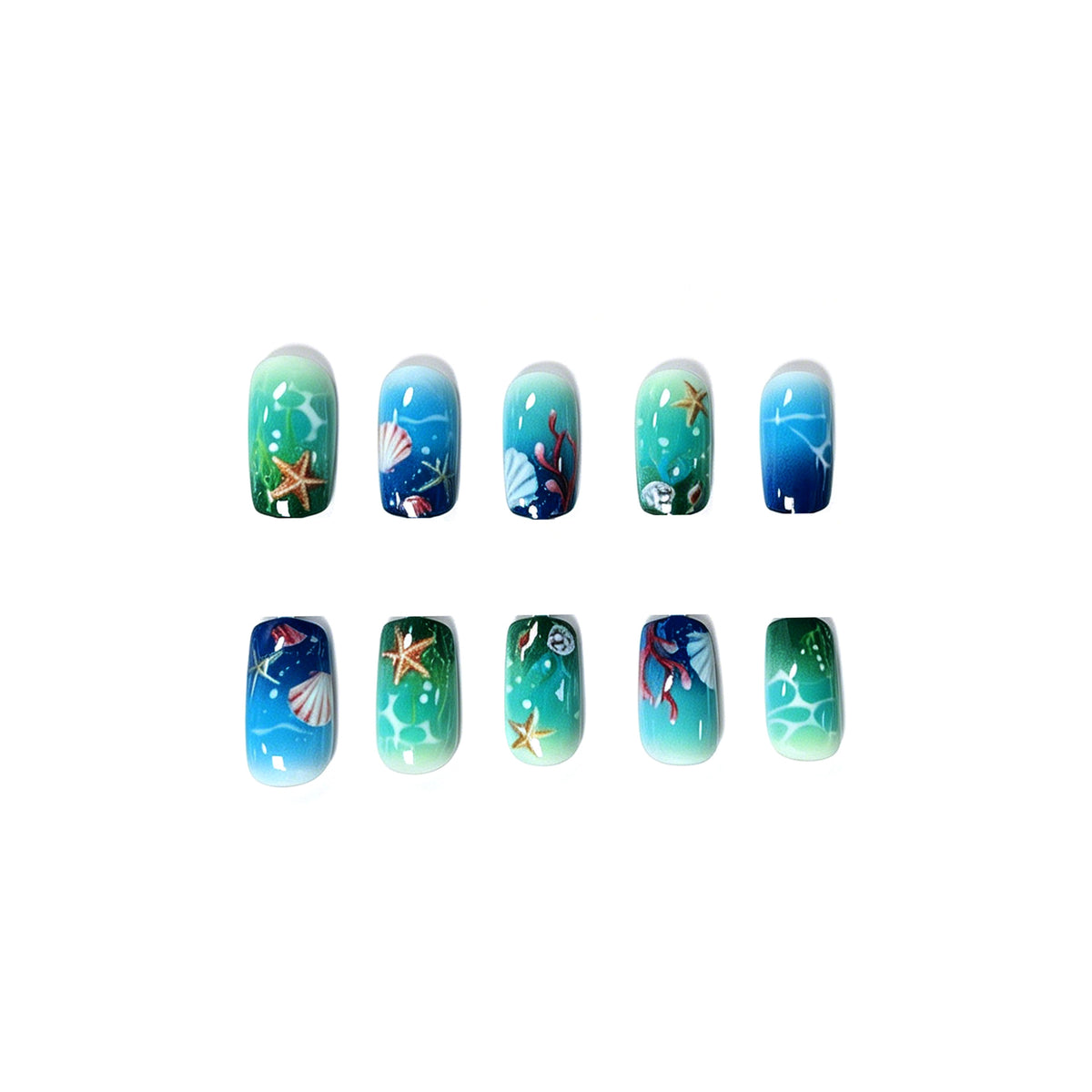 Künstlerisch vom Ozean inspiriertes Nail Art Enhancement Brehn