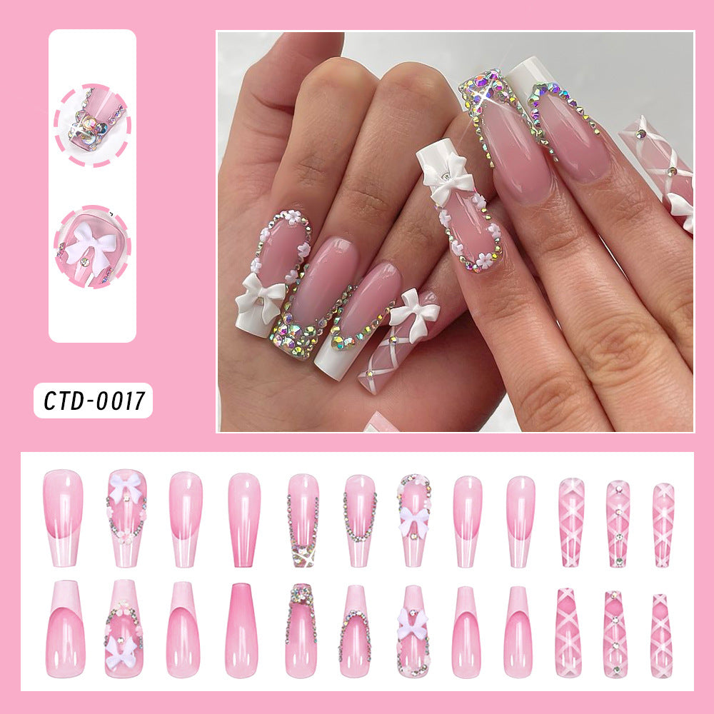 Elegante dekorative Press-On-Nagelspitzen