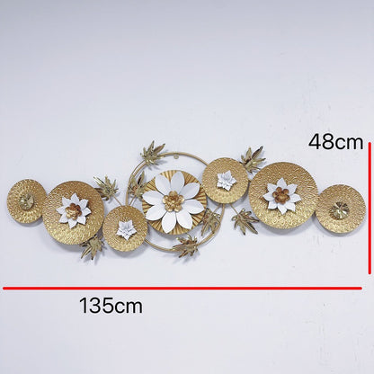 Elegante florale Metall Wand Skulptur Brehn